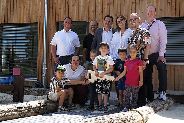 Schlüsselübergabe Spielbande Schlüsselübergabe Spielbande